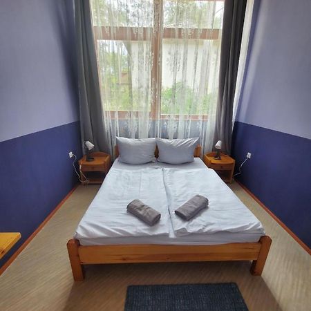 Bed and Breakfast Liget Ueduelo Шиофок Экстерьер фото