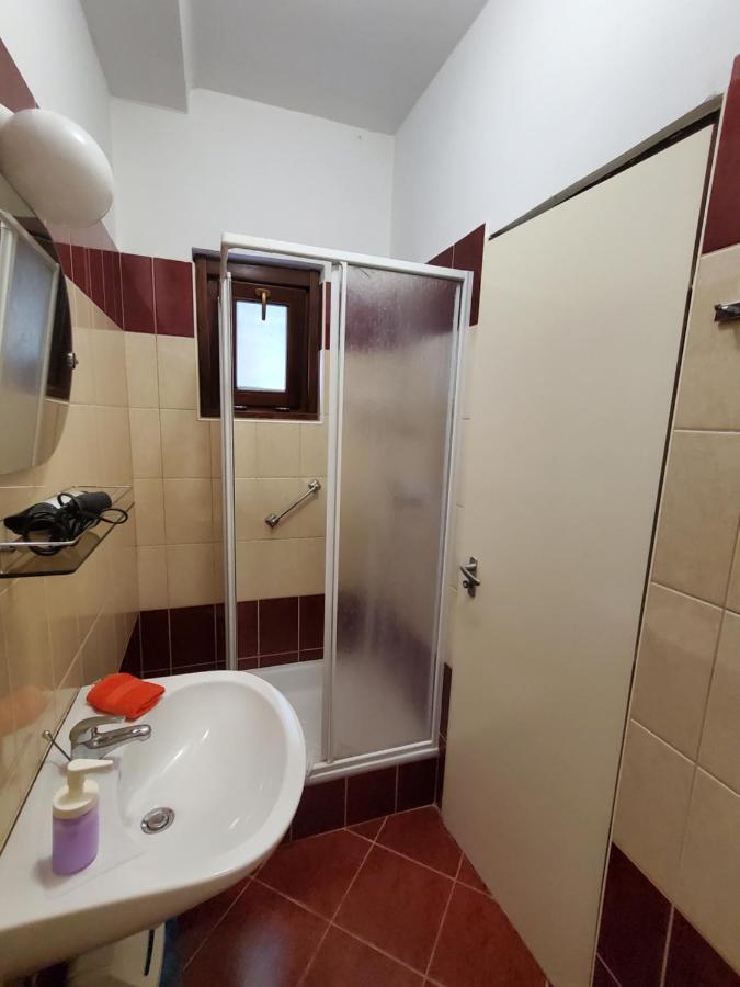 Bed and Breakfast Liget Ueduelo Шиофок Экстерьер фото