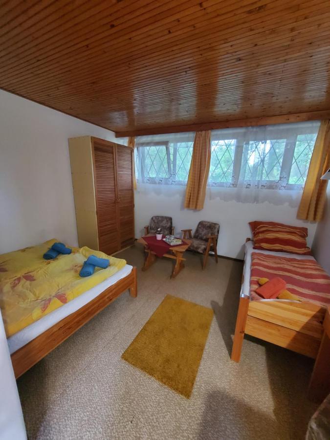 Bed and Breakfast Liget Ueduelo Шиофок Экстерьер фото