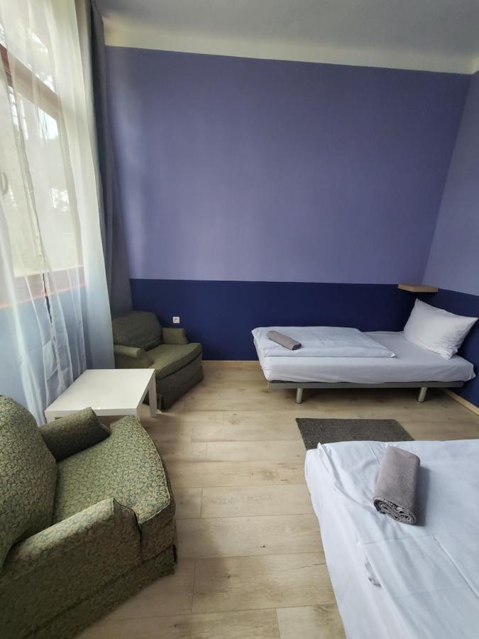 Bed and Breakfast Liget Ueduelo Шиофок Экстерьер фото