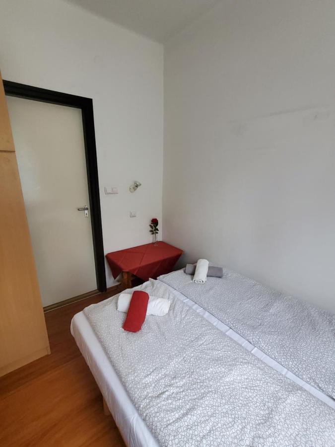 Bed and Breakfast Liget Ueduelo Шиофок Экстерьер фото