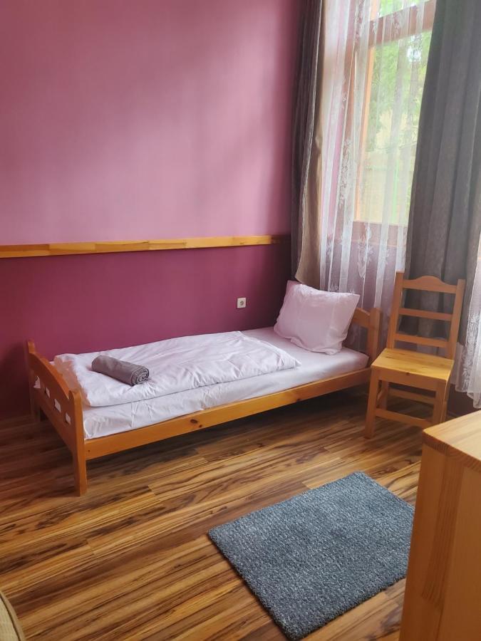 Bed and Breakfast Liget Ueduelo Шиофок Экстерьер фото