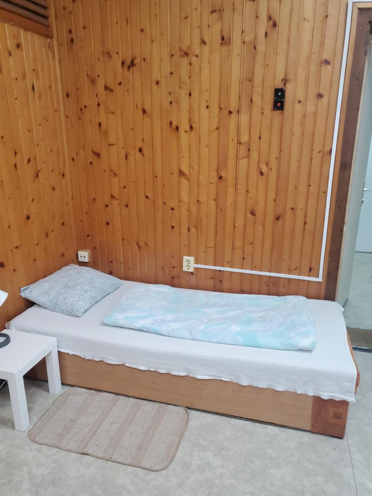 Bed and Breakfast Liget Ueduelo Шиофок Экстерьер фото